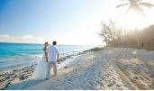 Wedding ceremony in Hotels Brand Melia and Tryp in the Beach in Cuba